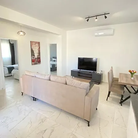 Sea Magic Park Condos By Holidaykeys Agios Amvrosios (Kyrenia)